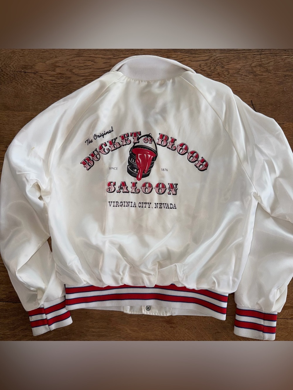 VINTAGE Bucket of Blood Saloon Virgina City White Satin Bomber Varsity Jacket